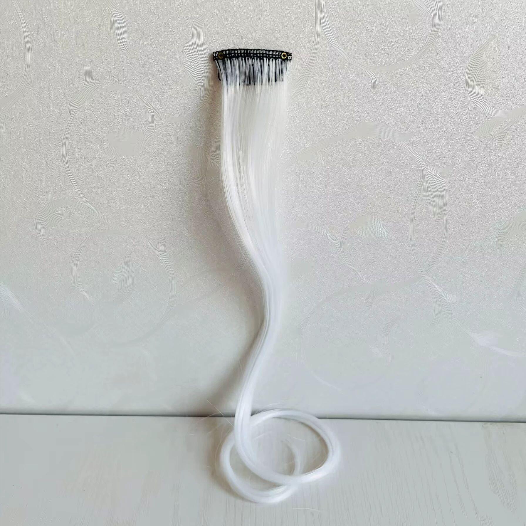 

Градиентные бесшовные длинные вьющиеся волосы и парики белый