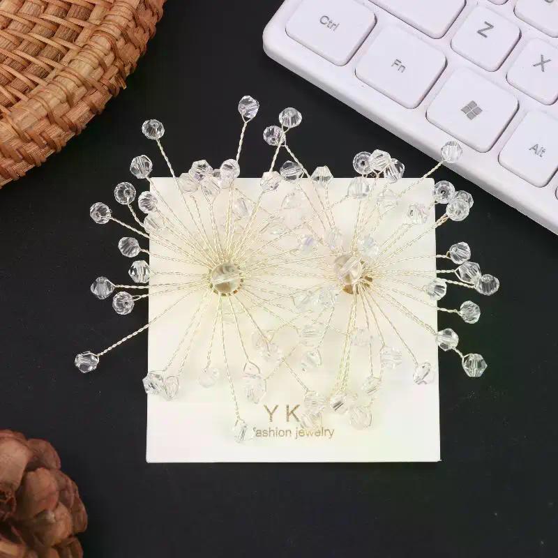 1Pair Handmade Beaded Crystal Glass Snowflake Earrings Wedding Dress Exaggerated Ear Studs Bridal Jewelry Fashionable Jewelry
