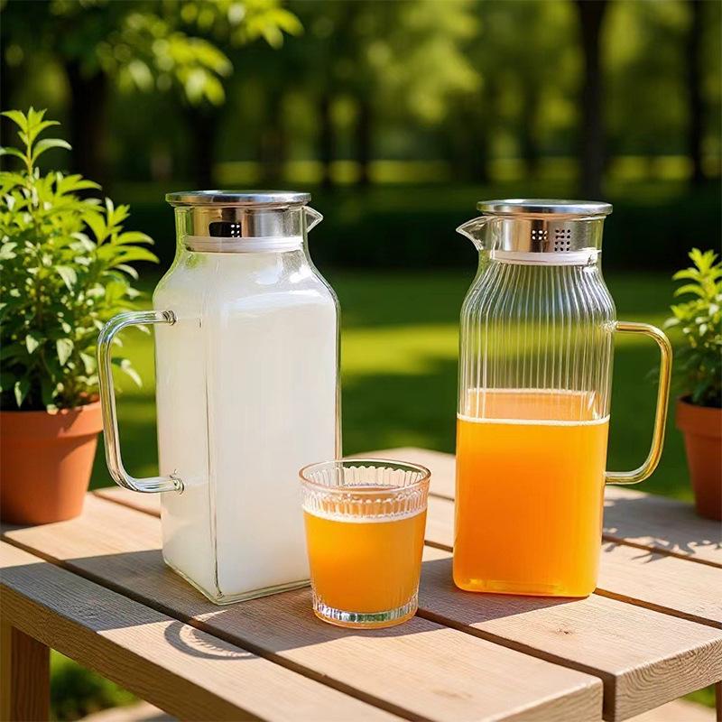 Großvolumige Kaltwasser-Teekanne aus hochborosilicate Glas für Zuhause & KTV