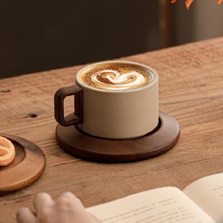 Traditional Ceramic Tea Mug With Wooden Base Large Capacity Cup For Coffee Hot Drink And Home Decoration