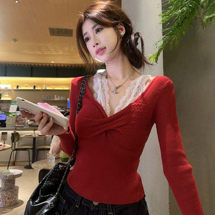 Elegant Red Lace Patchwork V-Neck Off-Shoulder Knitted Sweater - Autumn/Winter Slimming Short Knitwear