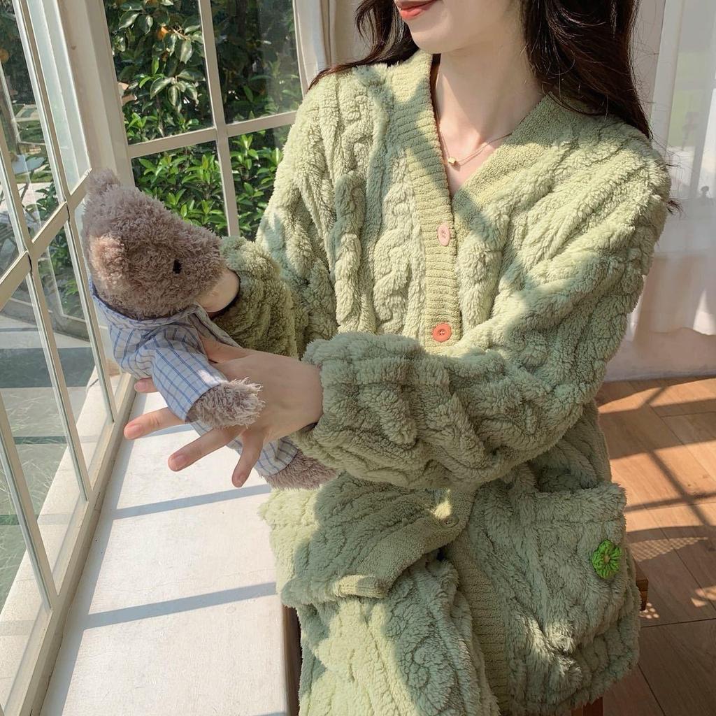 2025 Women's Autumn/Winter Flannel Jacquard Coral Fleece Pajama Set - Long Sleeve Cardigan