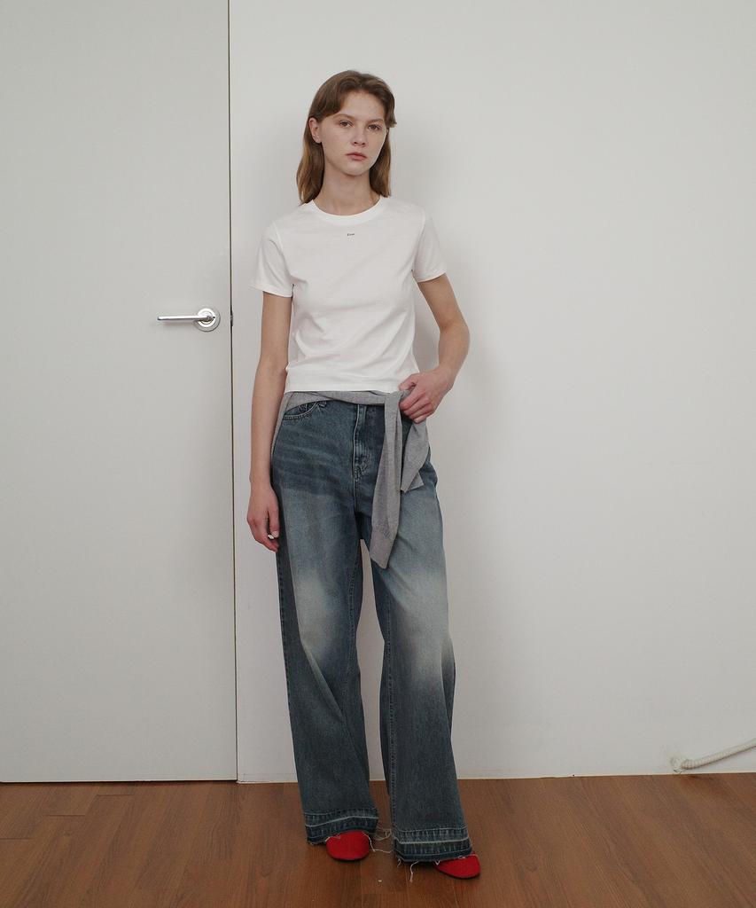 EN OR Basic Enor Crop T-Shirt - White