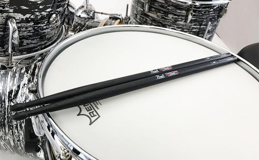 Pearl Hickory Drumsticks, Black Lacquer, 7HBC