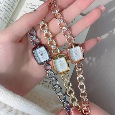 Niche Design Čtvercové Diamantové Náramkové Hodinky Dámské Vysoce Hodnotné Quartzové Hodinky