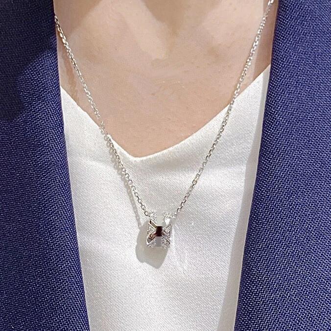 Shangjia 2025 Diamond Cross Cylinder Necklace - Elegant & Versatile Fashion Statement