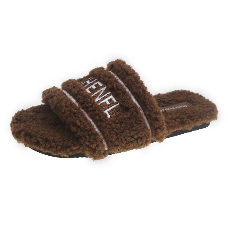 [Youshilai] 2025 Autumn and Winter Mao Mao Letter Slippers Female Korean Ins Style Home Wear Flat Bottom One-word Drag