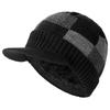 Cotone di alta qualità Aggiungi cappelli invernali con tesa foderata in pelliccia Cappello berretti casual per uomo Cappello lavorato a maglia di lana con design a blocchi quadrati