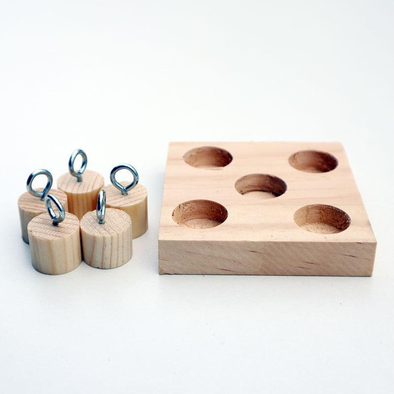 Wooden Peg Puzzle Toy for Foraging and Interactive Play