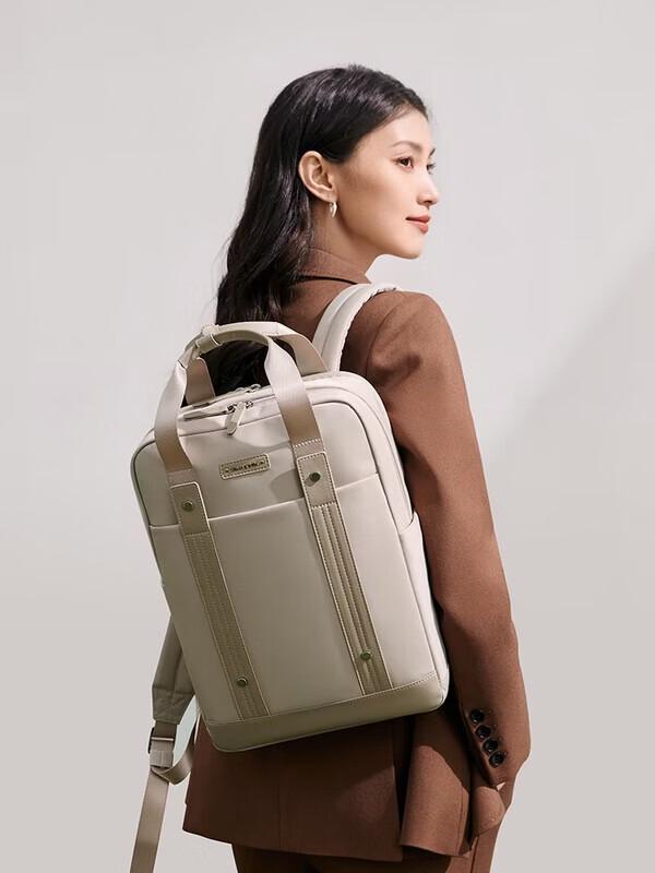 OIWAS Casual Water-Repellent Backpack