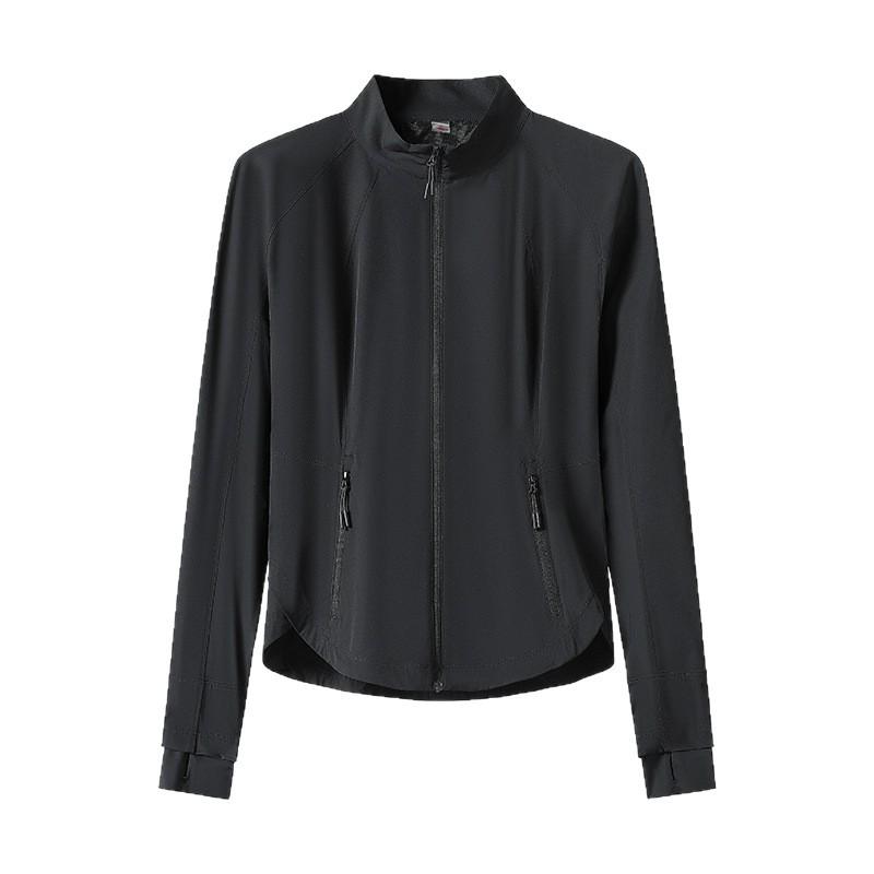 A banana slim-fitting sunscreen clothing for women is tight, thin and tall, stand-up collar jacket, breathable outdoor sports mountain climbing sunscr
