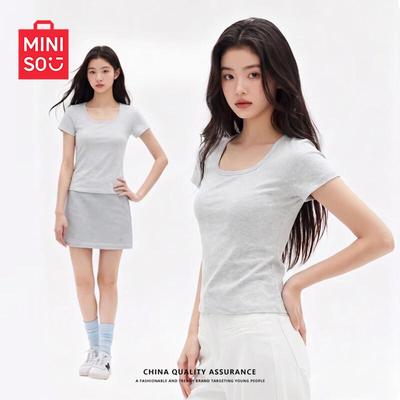 Tops – T-shirts