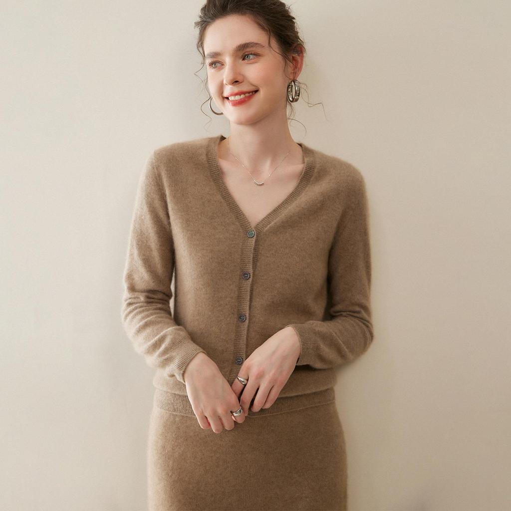 Women's 100% Cashmere V-Neck Cardigan – Autumn Fashion Knit Sweater Coat