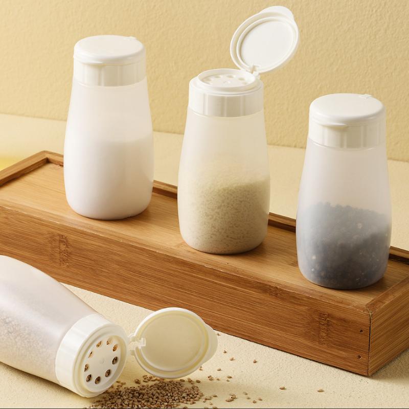 Kitchen Plastic Spice Bottle Barbecue Seasoning Bottle With Lid Salt Pepper Shaker Pepper Shaker Dustproof Mini Seasoning Jar