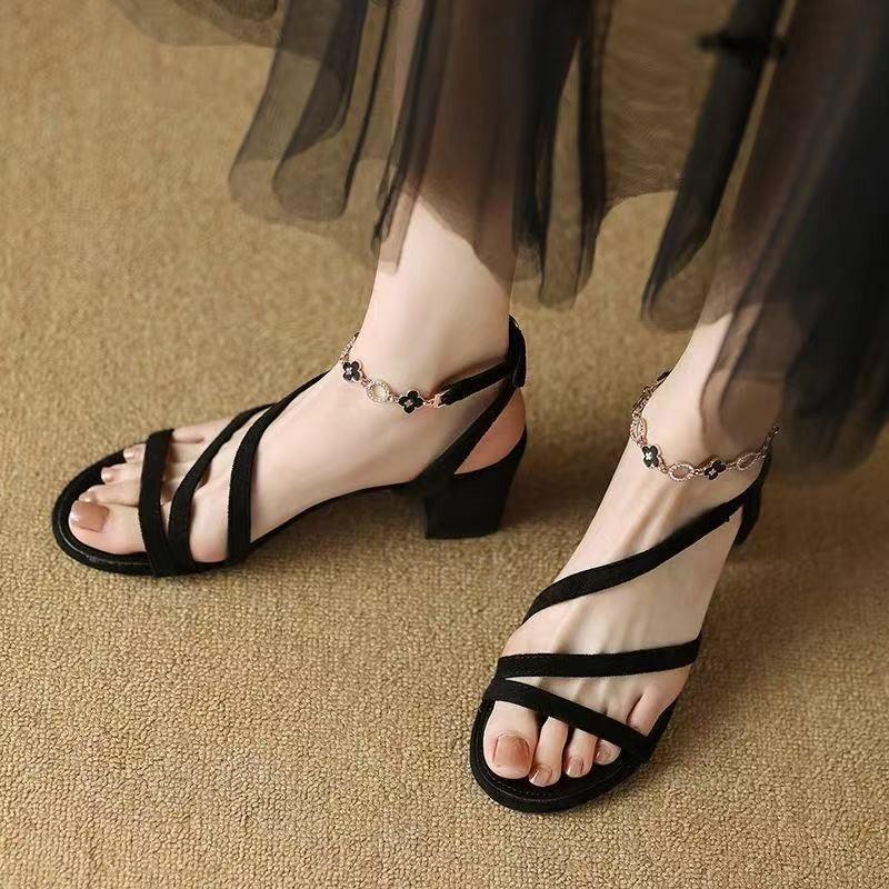 Black summer new temperament pearl sandals round head medium thick heel evening small high heel sandals women