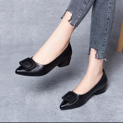 Versatile Soft Leather Single Shoes Women's Autumn New Medium Women's Shoes Flat Shoes Soft Soles Are Not Tired Women's Shoes