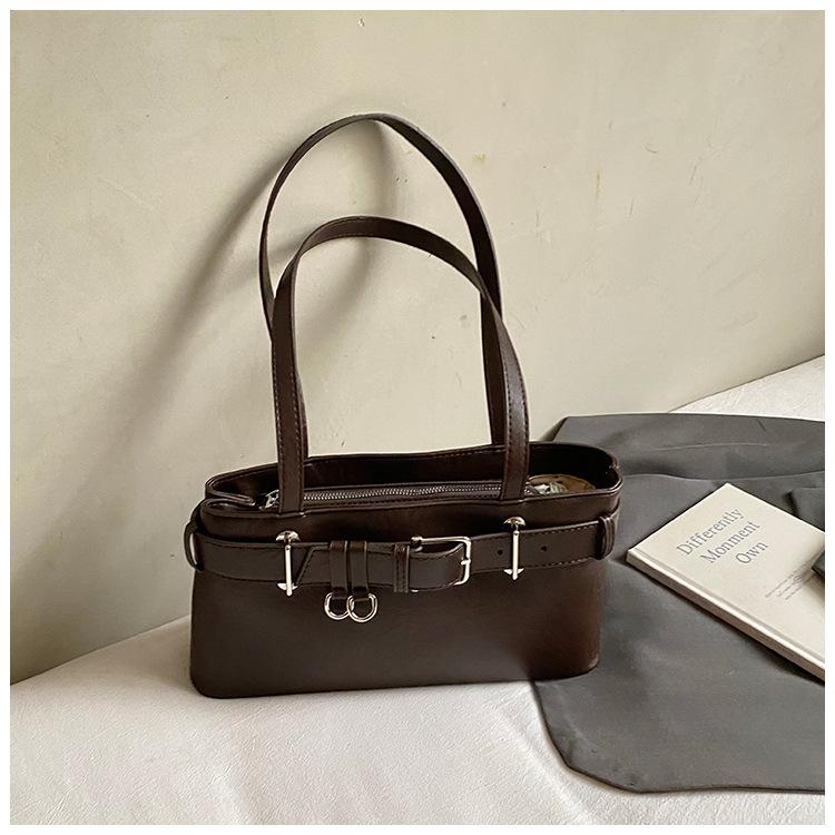 

Vintage Spice Girl Locomotive Underarm Bag Women 2025 New Vintage Belt Buckle Shoulder Bag High Underarm Commuter Tote