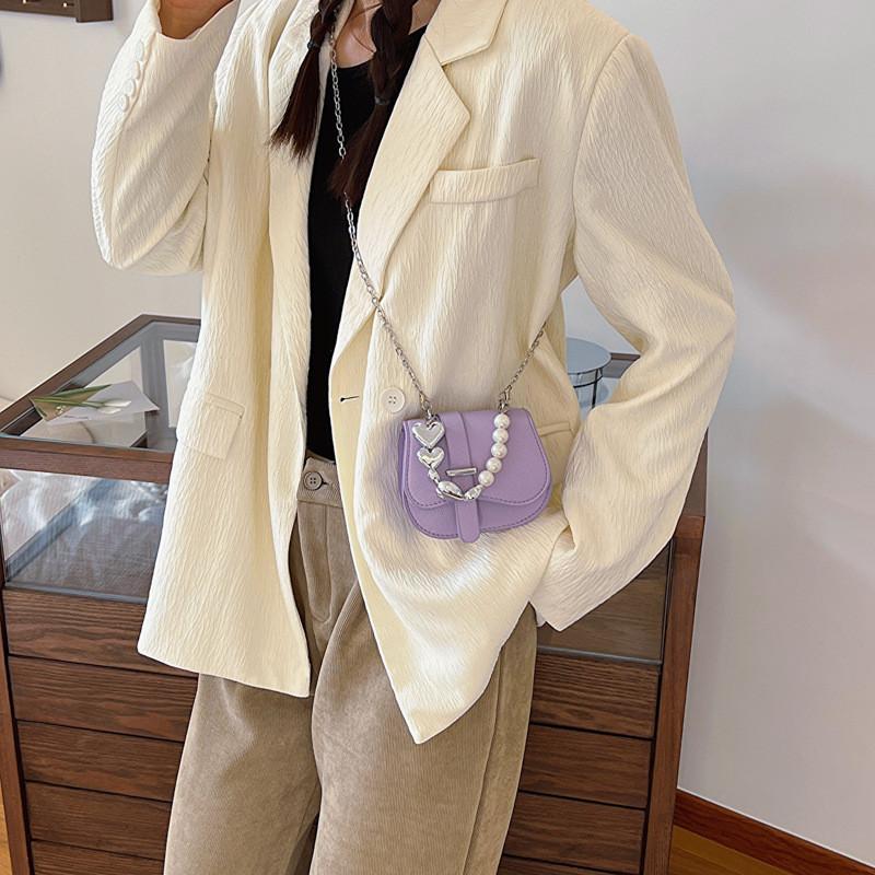 Trendy Mini Handbag 2024 Spring Pu Material Street Fashion Chain Shoulder Crossbody Bag Beaded Heart Stitching Line