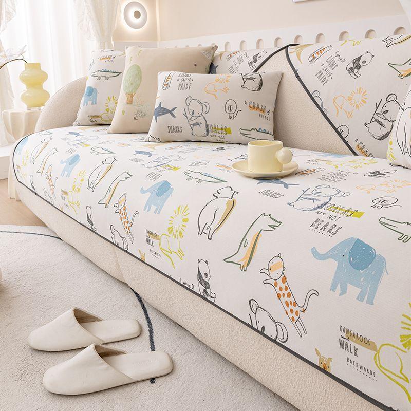 Cartoon Ice Silk Sofa Cushion, Summer Mat, Non-Slip Seat Cushion, Modern Cream Style Cute Straight Seat Cushion Cover