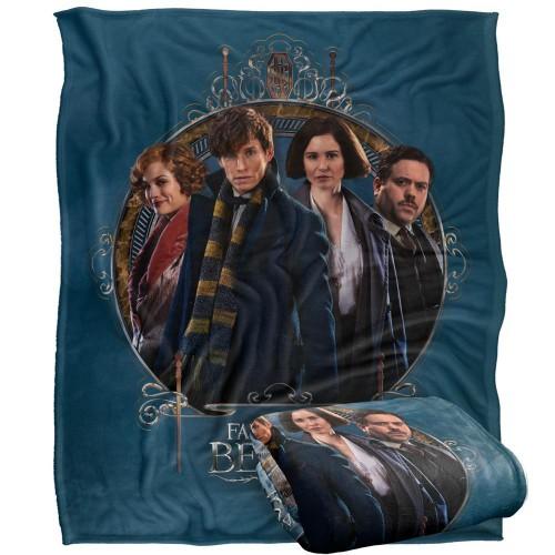 Fantastic Beasts Group Shot Blanket