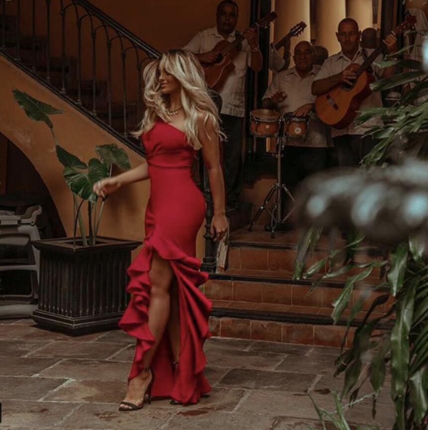 Elegant Sexy Women Sloping Shoulder Ruffled Party Evening Irregular Wedding Dress