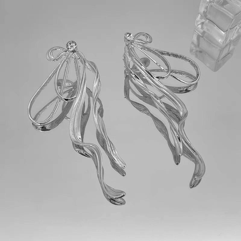 Exquisite Exaggerated Big Long Bowknot Earrings for Women Fashion Irregular Metal Line Bow Earring Party Jewelry Gift