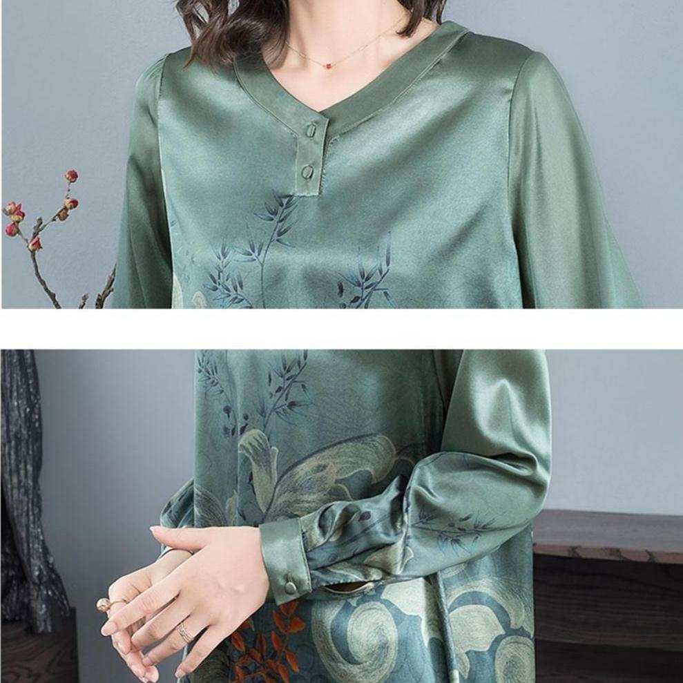Retro Spring Women's Plus Size Silk Blouse Loose V-Neck Pullover Printed Soft Skin-Friendly Breathable Silk Blouse Top