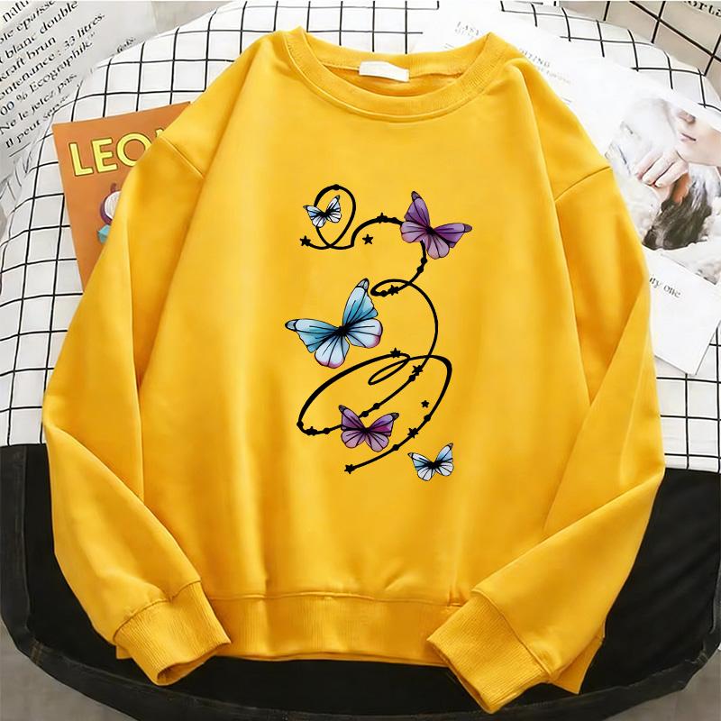 Gothic Womens Hoodies Retro Butterfly Daily Fleece Sweatshirt Fashion O-Neck Pullover Casual Winter Autumn Clothing