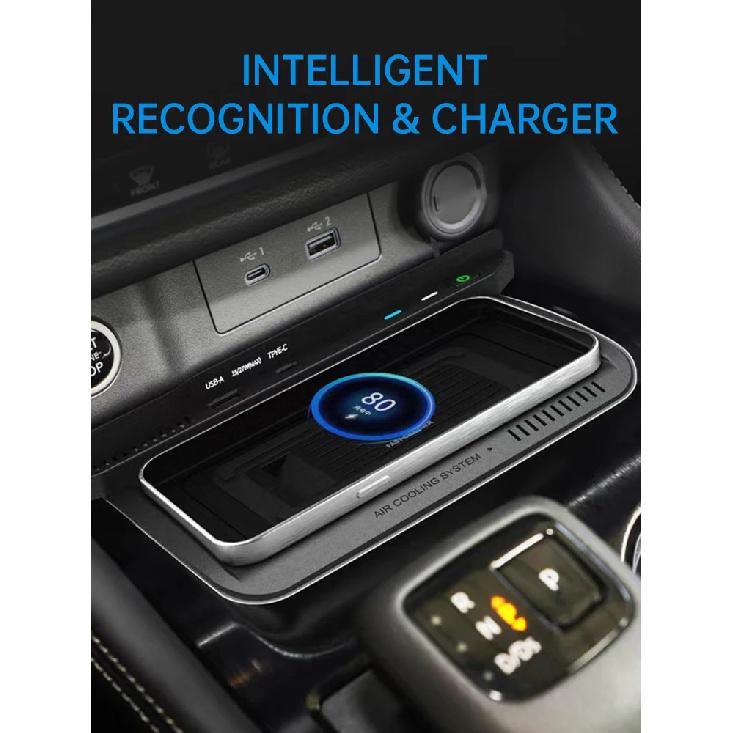 Car Wireless Charger For Nissan X-Trail T33 2021-2025 Accessories15w Fast Mobile Phone Charging Plate Adapter Interior Parts