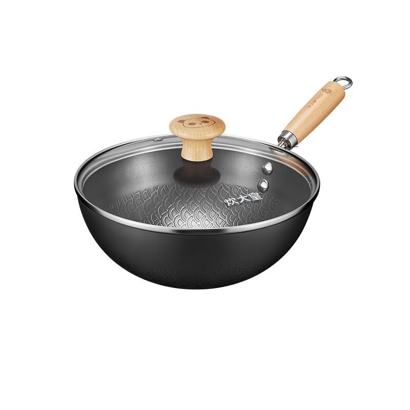 Chui Da Huang 24cm Cast Iron Flat-Bottom Wok with Cat Pattern