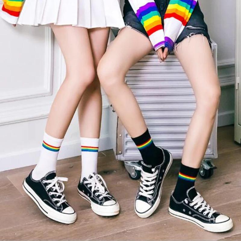 Women Fashion Colorful Kawaii Cute Cartoon Rainbow Striped Cotton Socks Breathable Spring and Autumn Retro College Style Socks