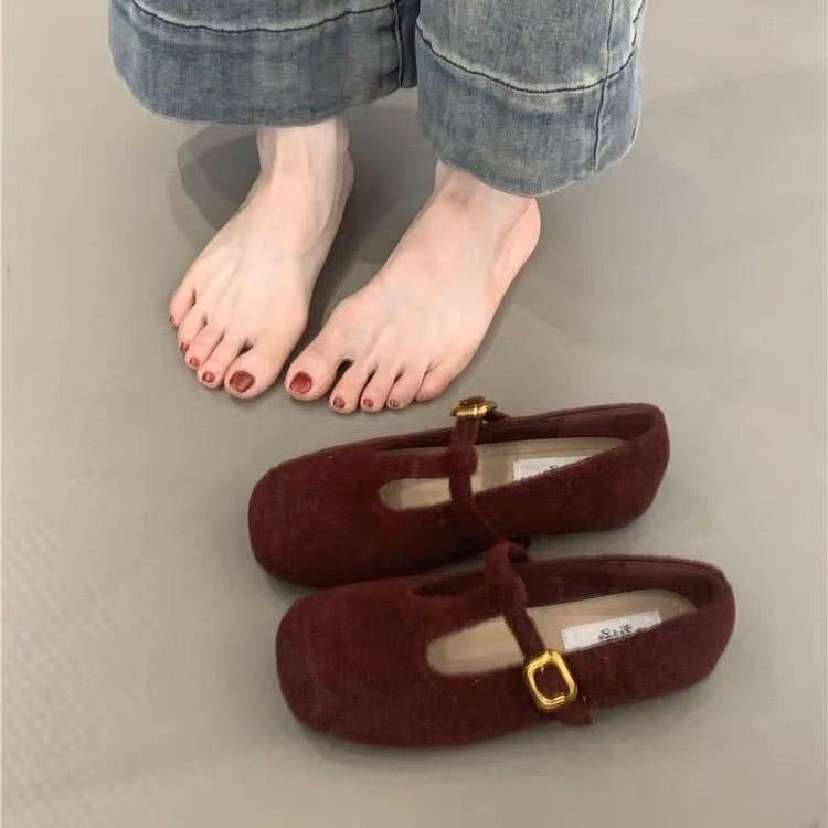 Retro Mary Jane Shoes Women's 2025 Autumn New French Temperament Elegant Woolen Square Head Shallow Mouth Soft Sole Evening Shoes