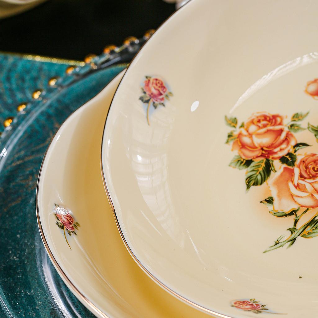 2pcs Elegant European-Style Ceramic Serving Plate - Golden Detail And Rose Pattern, Versatile for Steak, Pasta, Soup, Salad, Fru