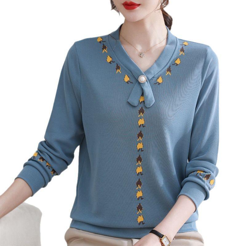 Middle Age Mom Spring Autumn V Neck Knit Top Women Elderly Casual Blouse Base Layer Shirt