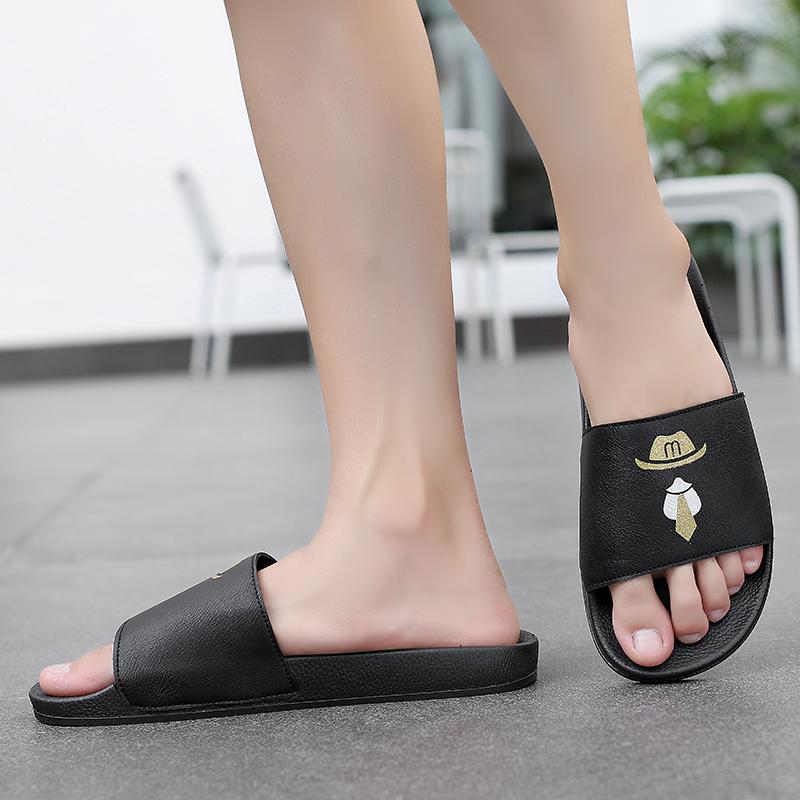 Pánské pantofle letní PVC plážové sandály měkké vnitřní pantofle Pro muže venkovní tlustší protiskluzová koupelna domácí žabka