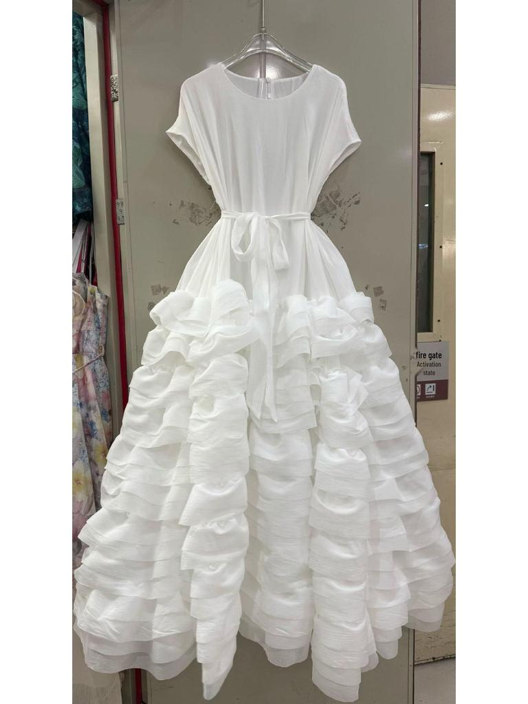 Elegant French Ruffle Waist-Cinching Patchwork Pleated Cake Skirt with Lace-Up Detail