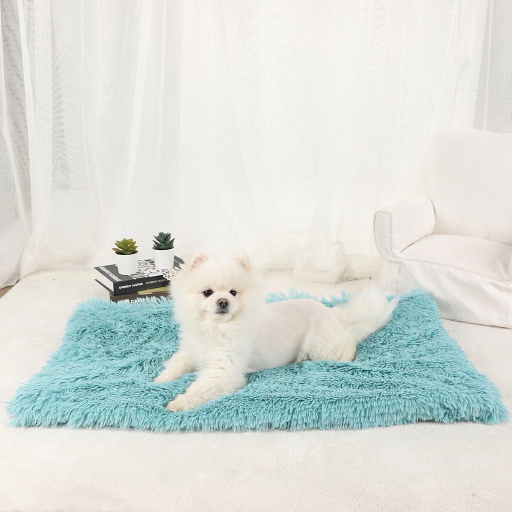 Dog Blanket Pet Bed Warm Beds for Dogs Medium Supplies Accessories Kennel Small Cats Large Basket Washable Puppy Plush Mat