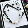 Lazy magnetic buckle silk scarf women's spring and autumn thin neck protection magnetic buckle silk scarf long small collar versatile pearl necklace