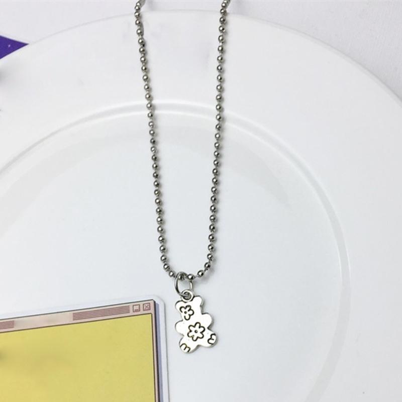 Fashion Trend Niche Bear Love Pendant Collarbone Chain Temperament Simple Cold Wind Adjustable Long Chain Necklace