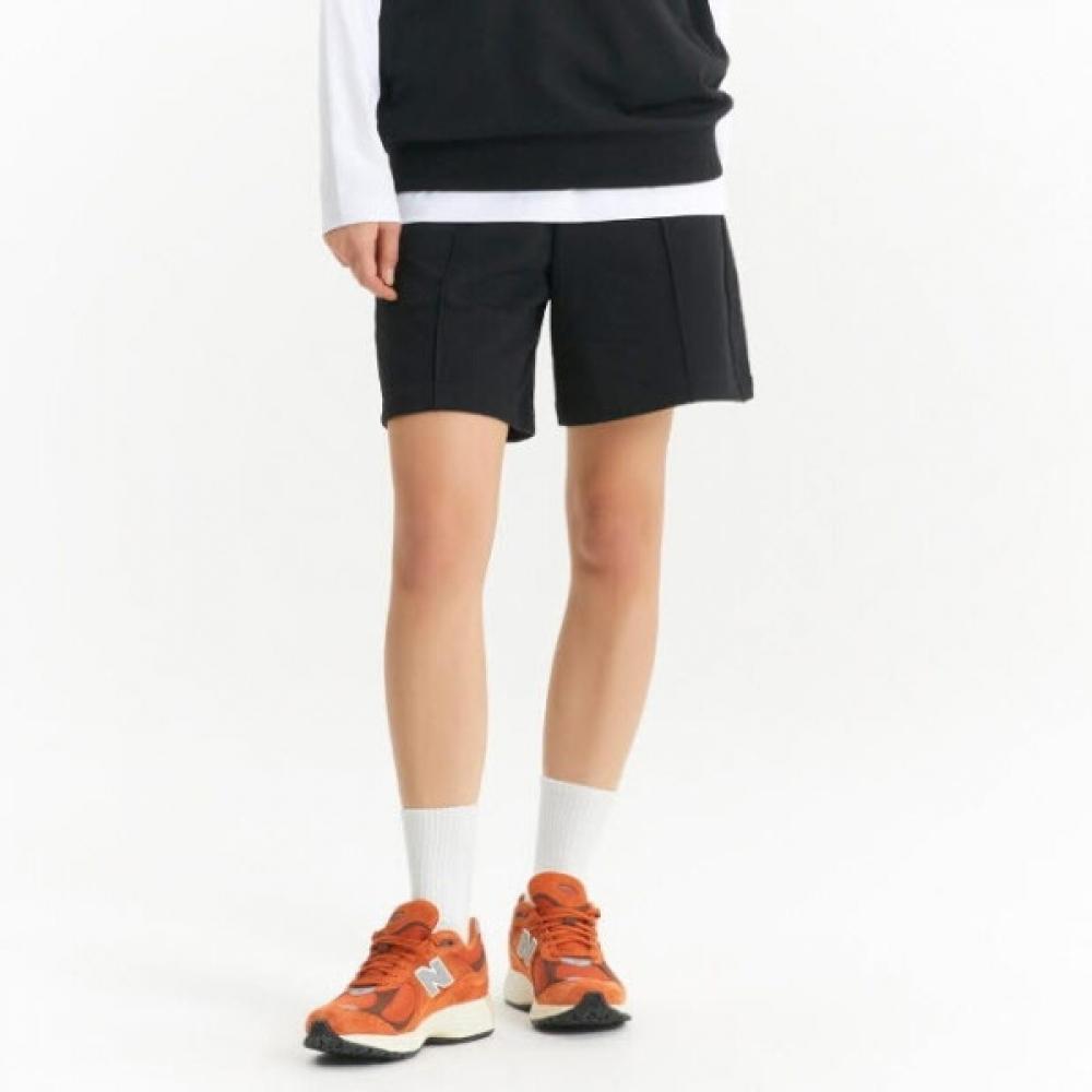 

New Balance Shorts Kqj Nbnve21053 19 Public Essential Pin Tuck 5 Part Shorts Sta 90