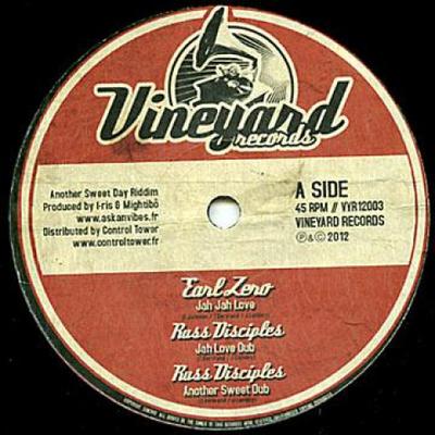 12inch Record EARL ZERO; RUSS DISCIPLES / ASKAN V - Jah Jah Love; Jah Love Dub; Another VYR12003 Vinyard Records 2012 Europe Reggae, Ska & Dub