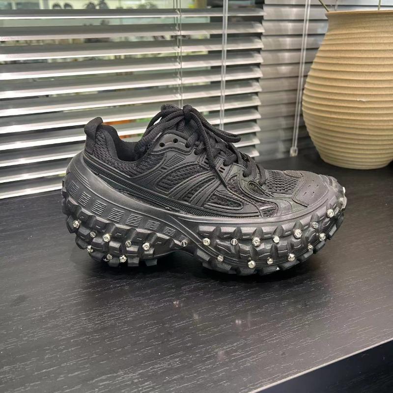 Durian sole tire willow nail dad shoes women's early spring new thick sole heightening leather casual sports shoes tide