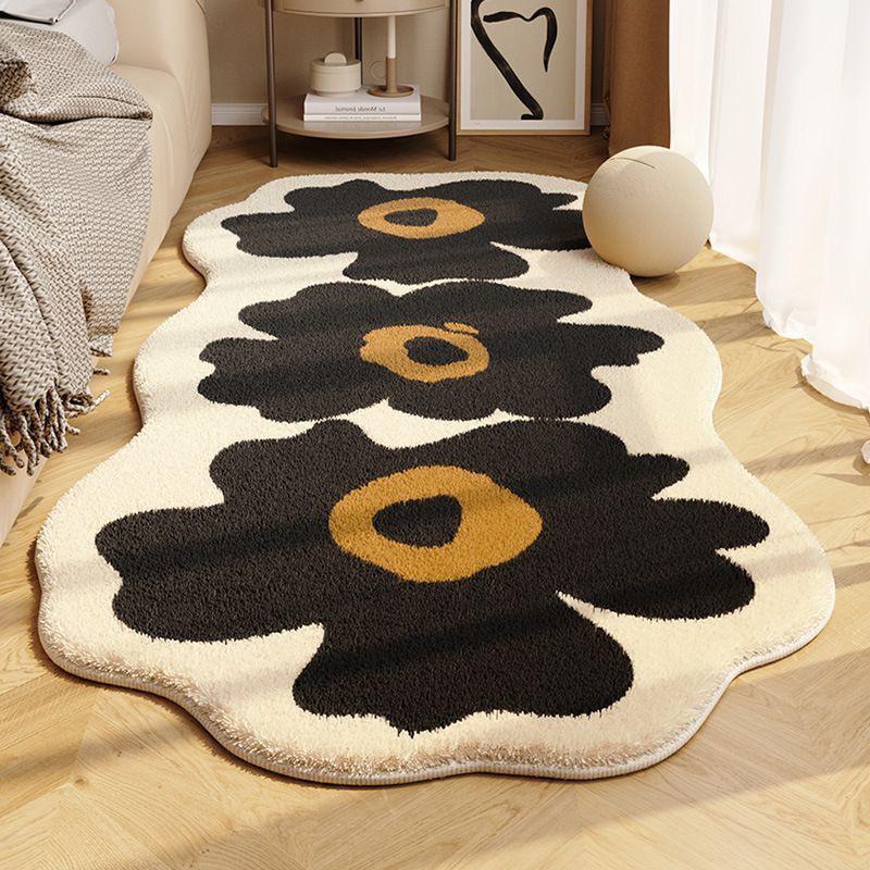 Thick, Wear-Resistant Faux Cashmere Floral Floor Mat - Ideal for Bedroom & Living Room
