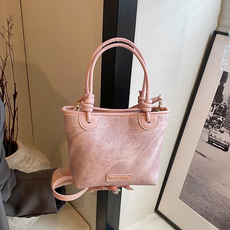 Fashionable Handheld Bucket Bag for Women Korean Edition Instagram Trendy Versatile Shoulder Bag  Summer New Casual Crossbod