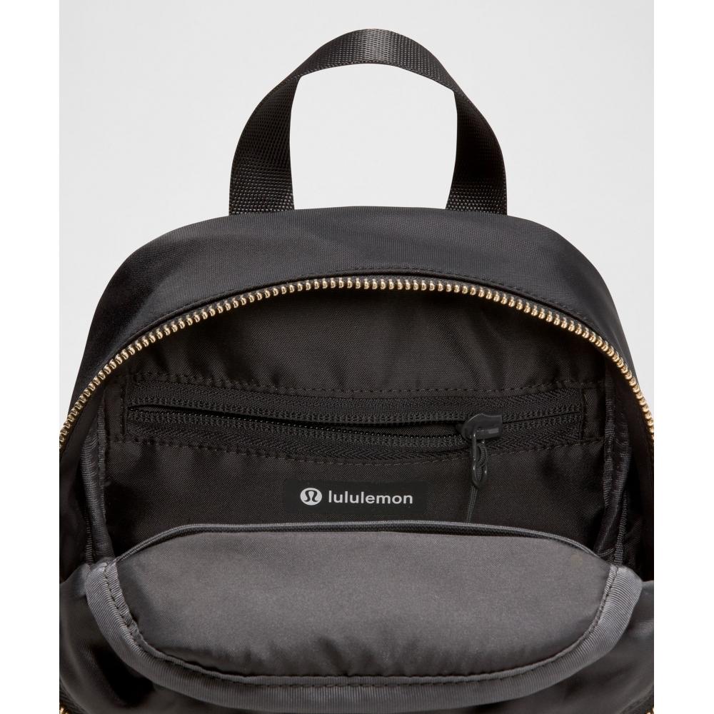 Lululemon Everywhere Backpack Mini 4L *Metal Hardware Blk Ggre Gold