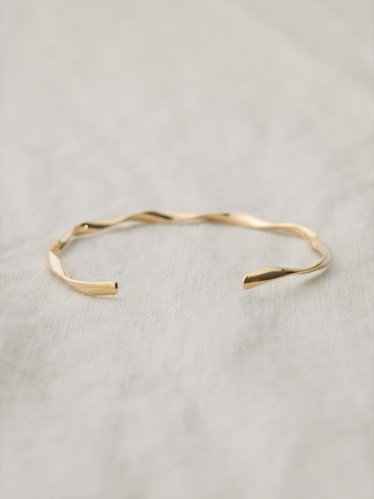 Novice Tokyo Twisted Bangle / Gold