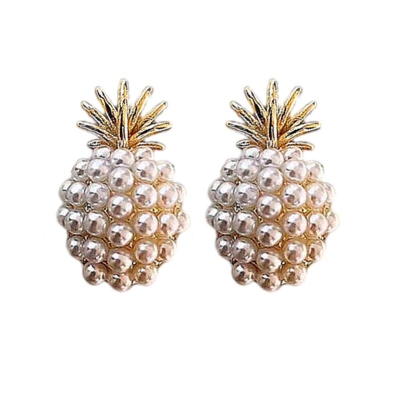 Elegant Pearls Pineapple Studs Earrings Unique Pineapple and Pearls Earrings Stylish Ear Accessory for a Good Look 1