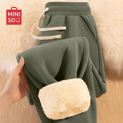 Unterteile – Hosen & Kniehosen