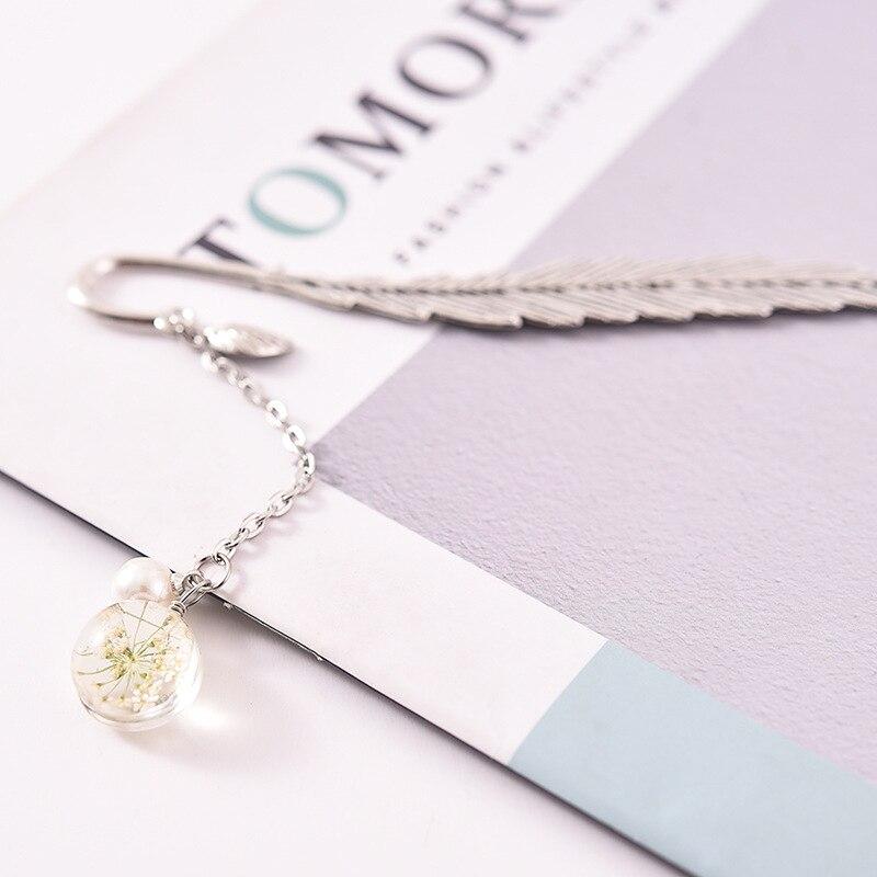 Creatieve Lichtgevende Boekenlegger Twaalf Sterrenbeelden Hanger Metaal Retro Blad Pagina-markeerder met Cadeau