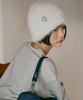 Aiseiyeleu Yerr Button Beanie (White)